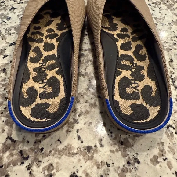 Rothy’s The Almond Demi Mule in Portobello - 8.5 - Picture 2 of 6